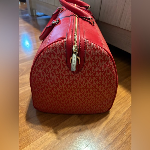 Brand new with tags! - Picture 3 of 7